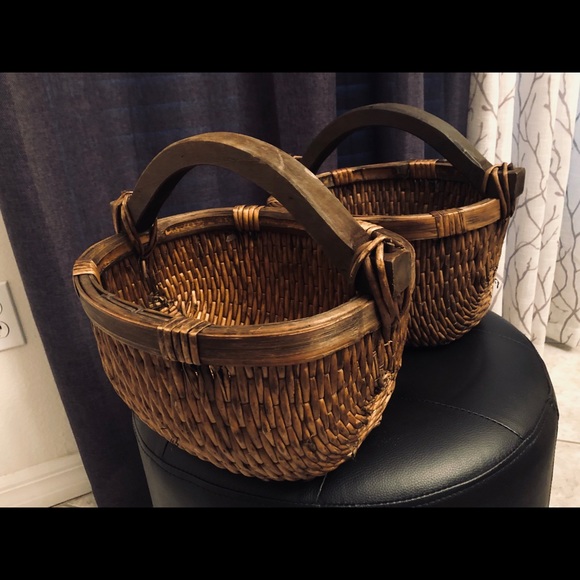 RESERVED- Vintage Old World Style Rattan & Acacia - Picture 2 of 10